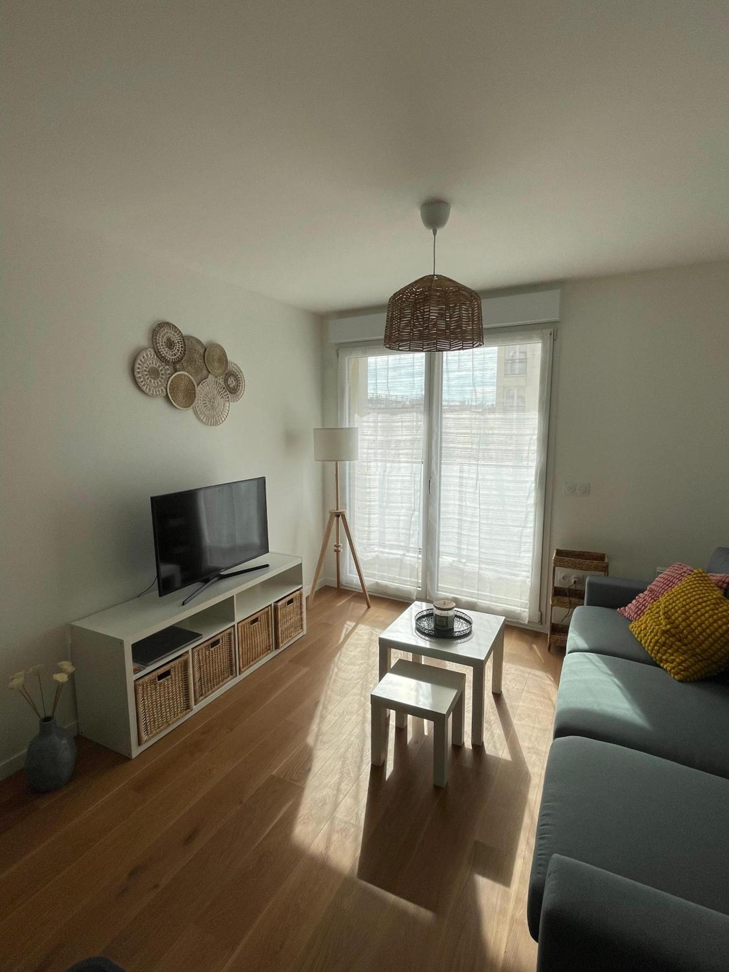 New & Serene II 1 Bedroom Appartement Near La Defense Paris Parking And Fibre Suresnes Exterior photo